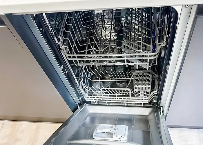 Spacious Апартаменти Лідс