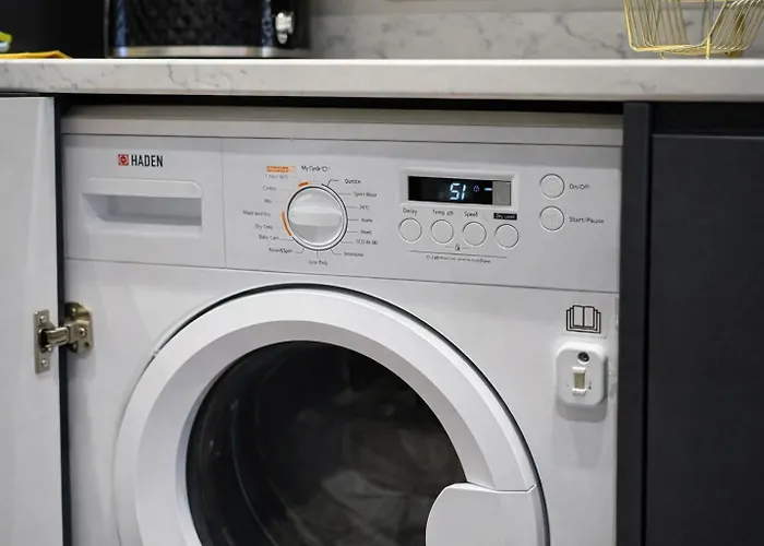 Апартаменти Spacious *